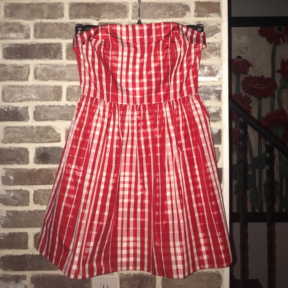 Vineyard Vines Gingham Red Strapless Dress - Picture 3 of 8